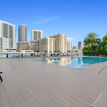 Hallandale Sky Water View 哈兰代尔海滩 外观 照片