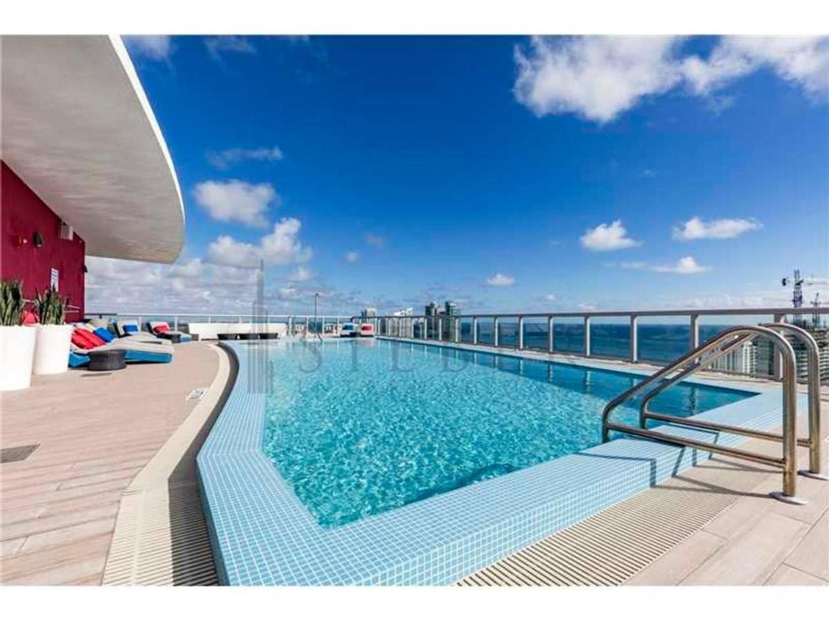 Hallandale Sky Water View 哈兰代尔海滩 外观 照片