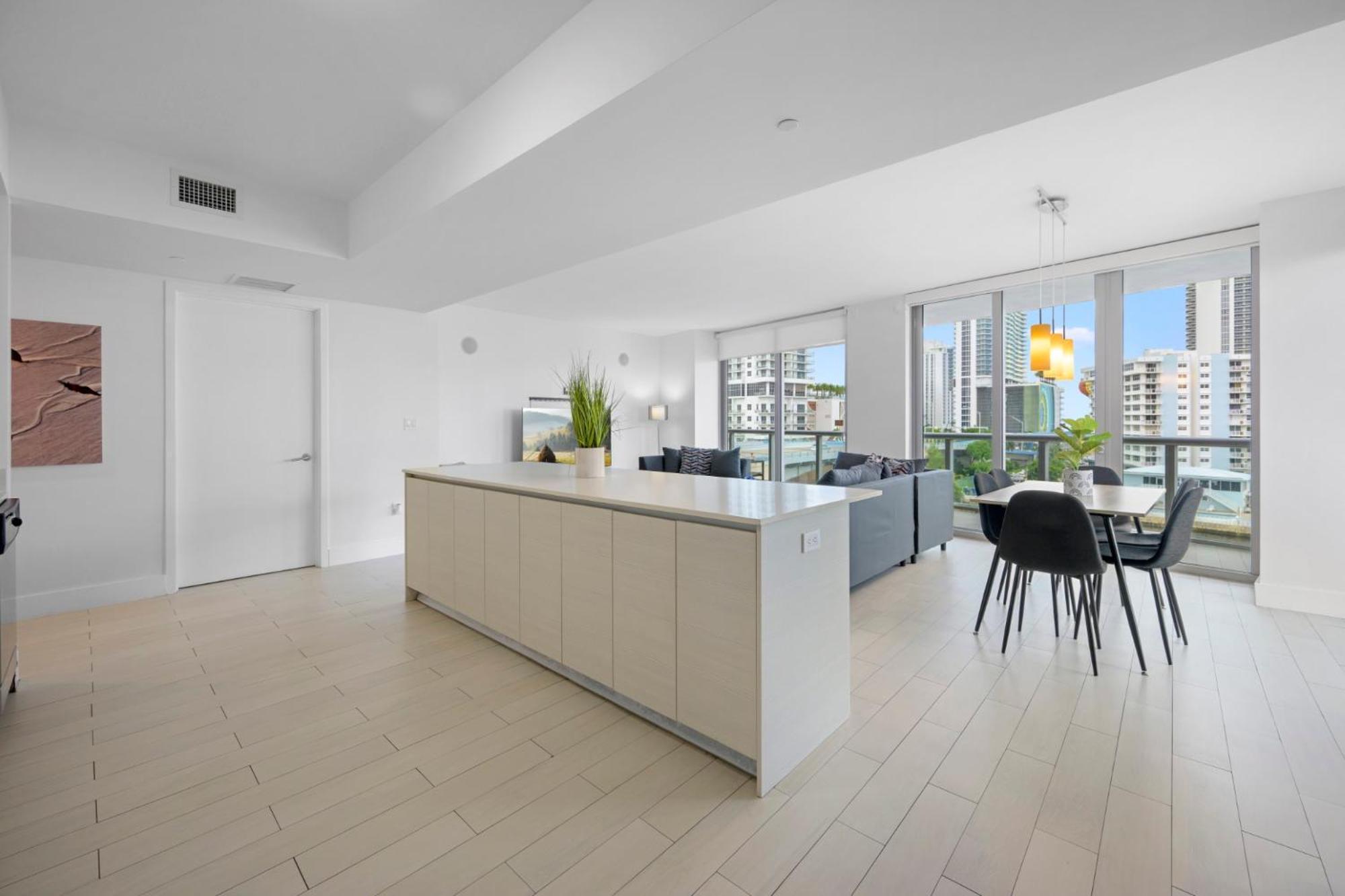 Hallandale Sky Water View 哈兰代尔海滩 外观 照片