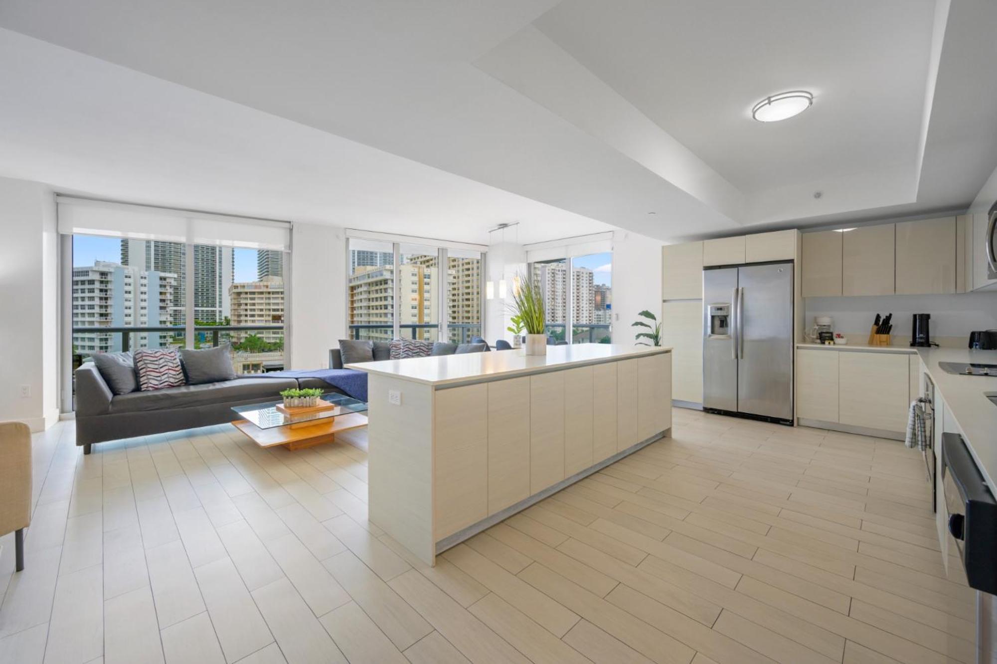 Hallandale Sky Water View 哈兰代尔海滩 外观 照片