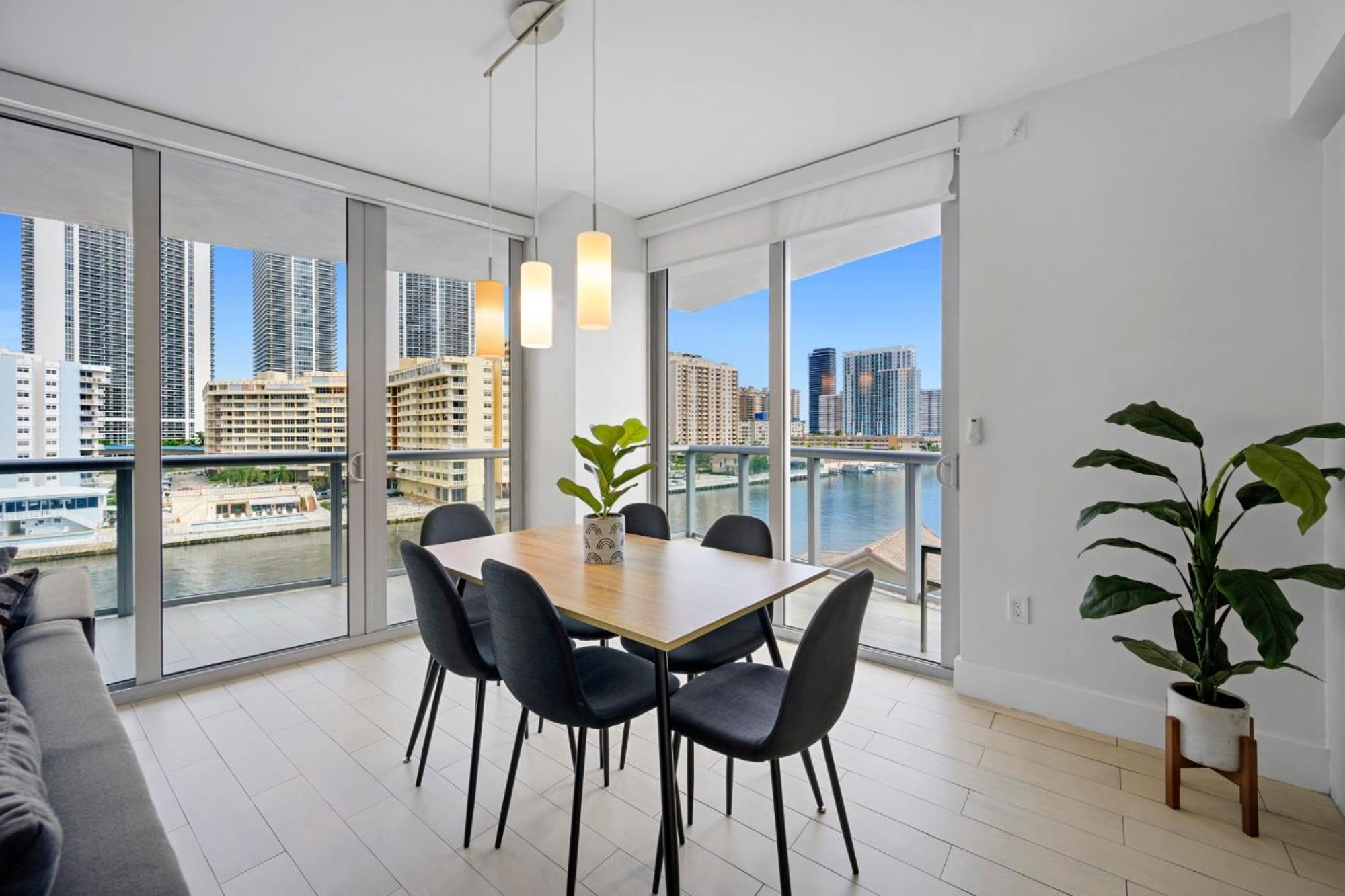 Hallandale Sky Water View 哈兰代尔海滩 外观 照片