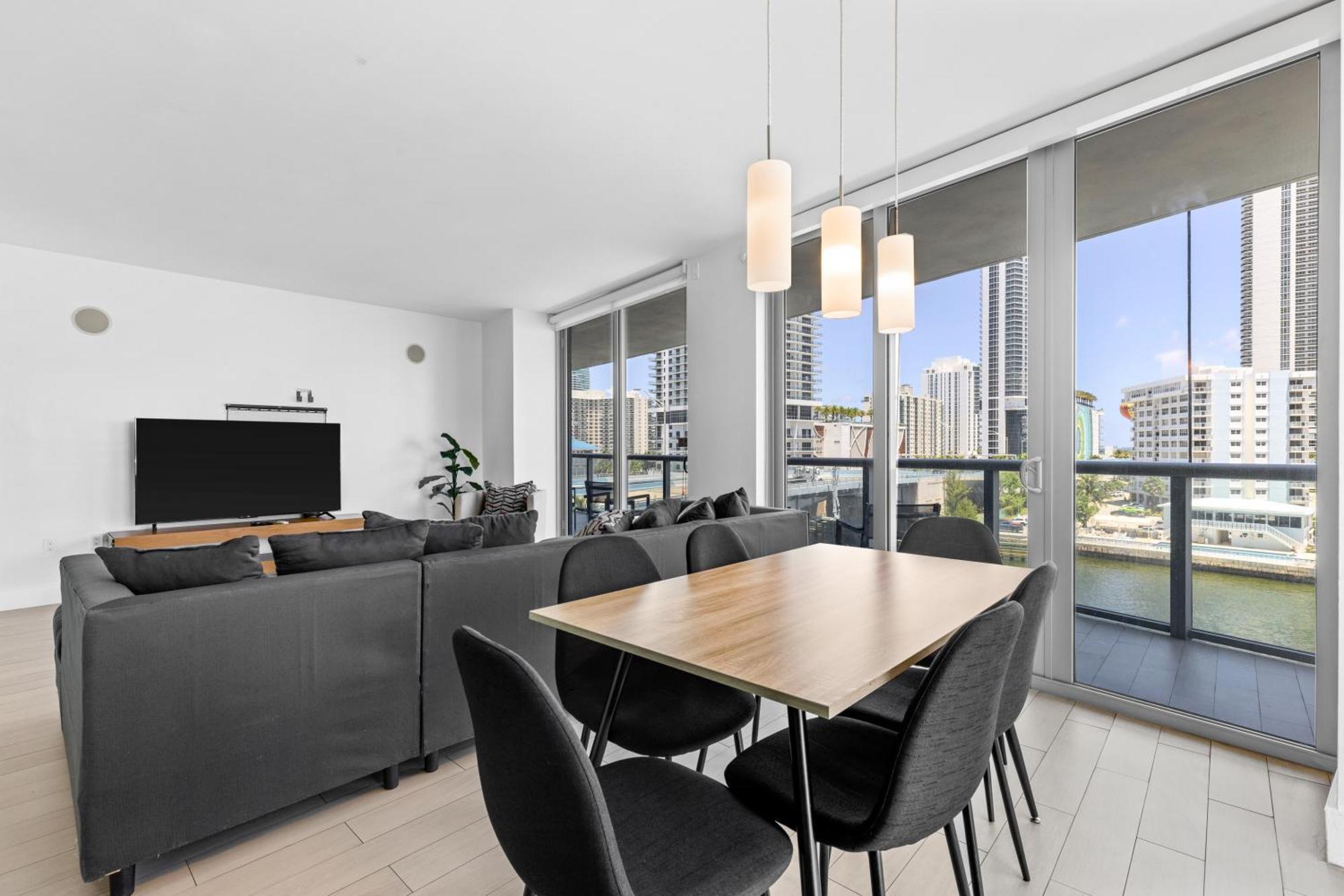 Hallandale Sky Water View 哈兰代尔海滩 外观 照片