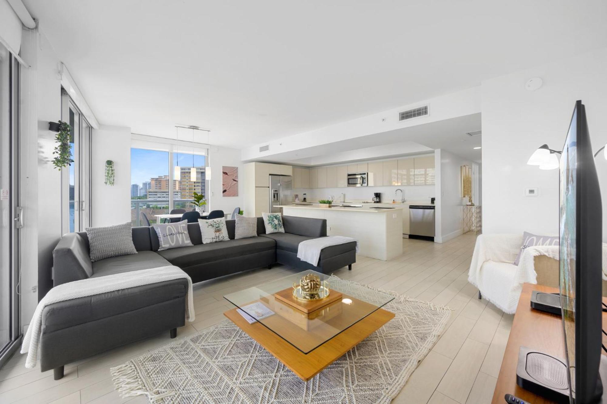 Hallandale Sky Water View 哈兰代尔海滩 外观 照片