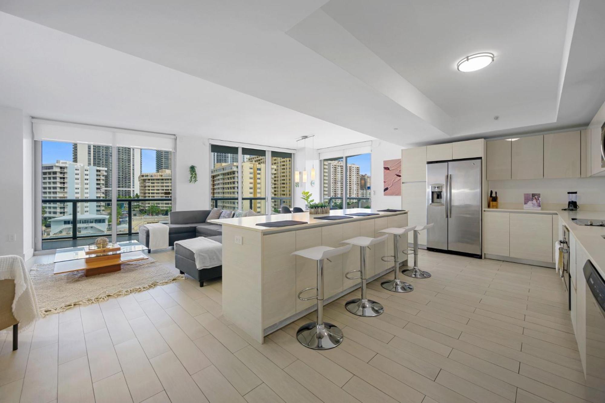 Hallandale Sky Water View 哈兰代尔海滩 外观 照片