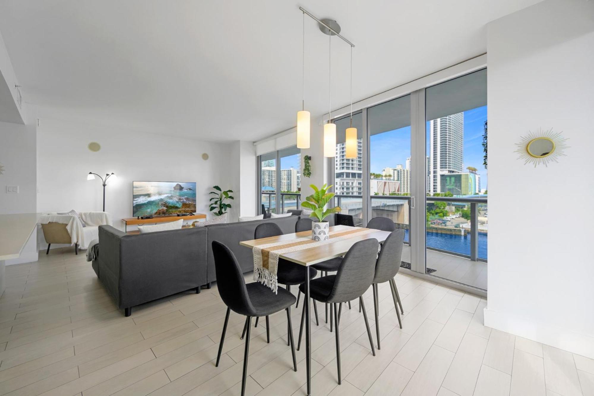 Hallandale Sky Water View 哈兰代尔海滩 外观 照片