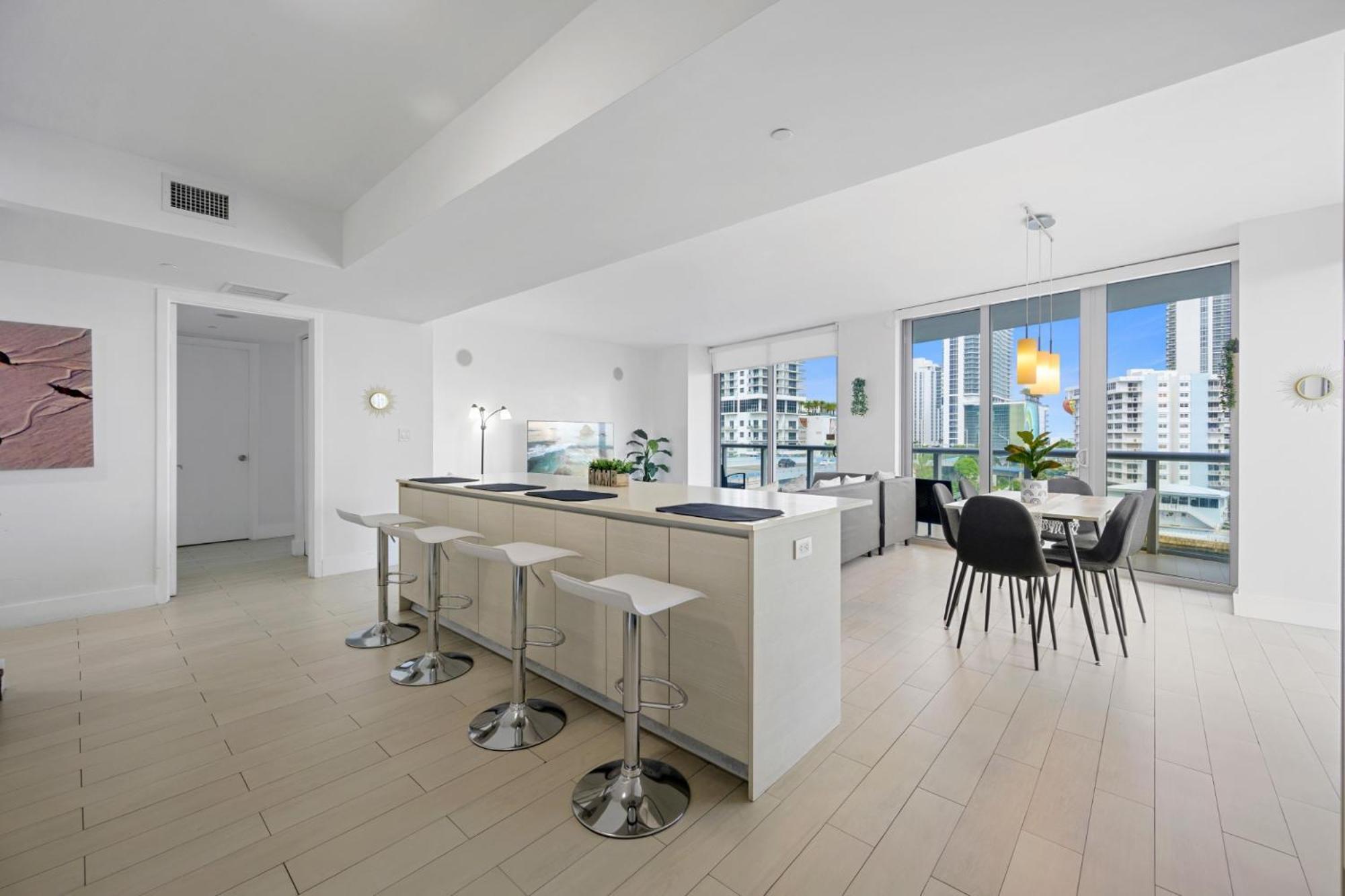 Hallandale Sky Water View 哈兰代尔海滩 外观 照片